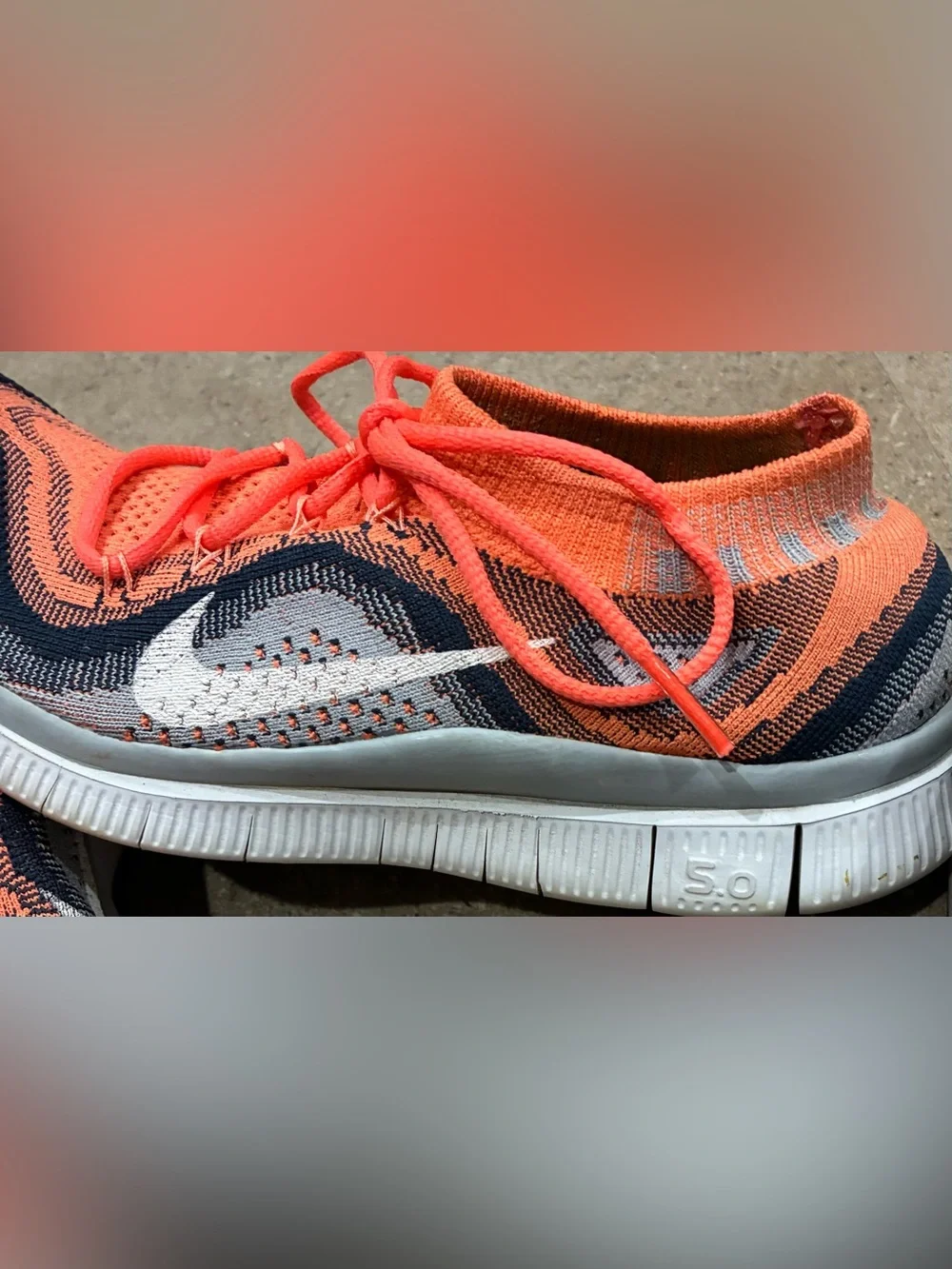 Womens NIKE “Flex Contact & 5.0 Free” Athletic Shoes, 6